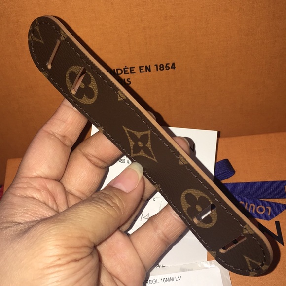 Louis Vuitton Strap Pad - Picture 7 of 9